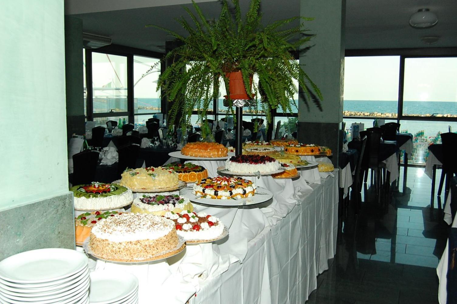 Hotel Foschi-Peninsula Bellaria-Igea Marina Bagian luar foto
