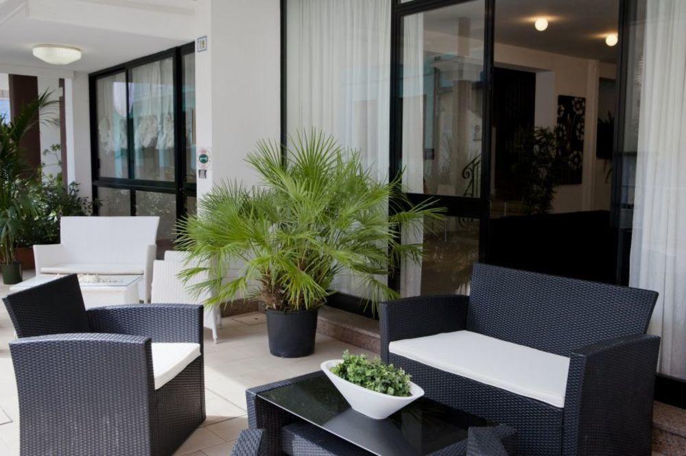 Hotel Foschi-Peninsula Bellaria-Igea Marina Bagian luar foto